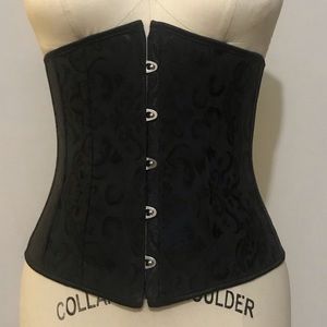 Satin corset 22 in waist